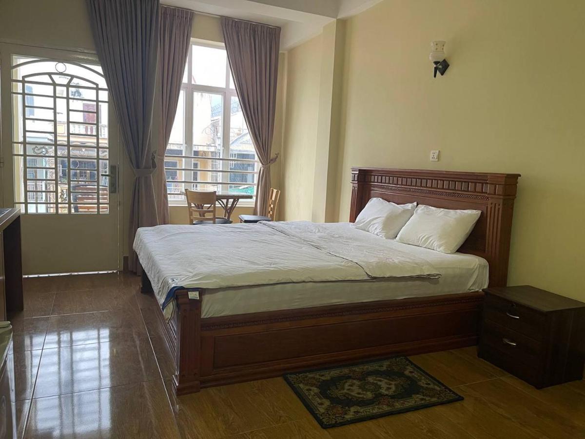 Blue Sky Guest House Phnom Penh Bagian luar foto